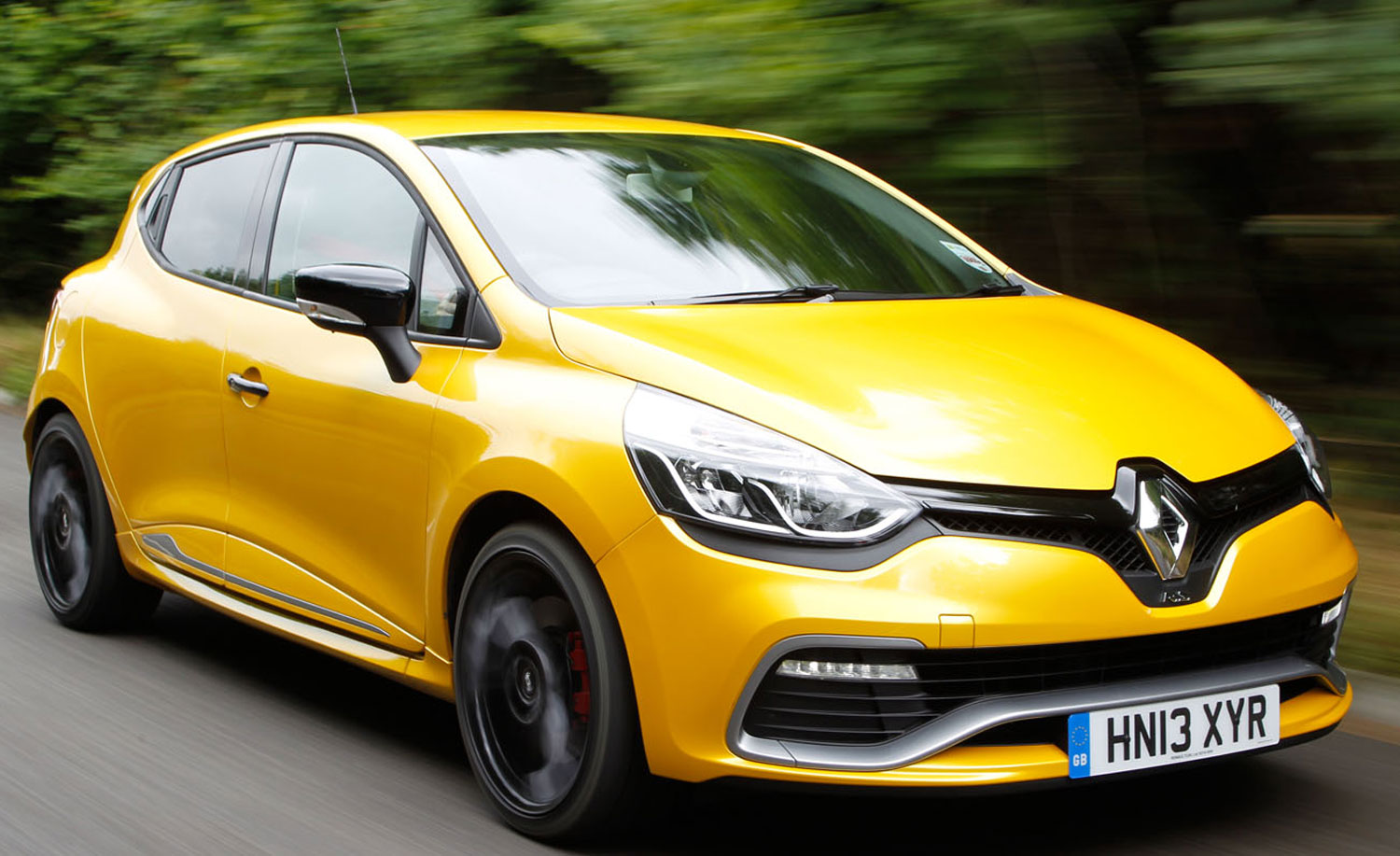 Renault mechanic service